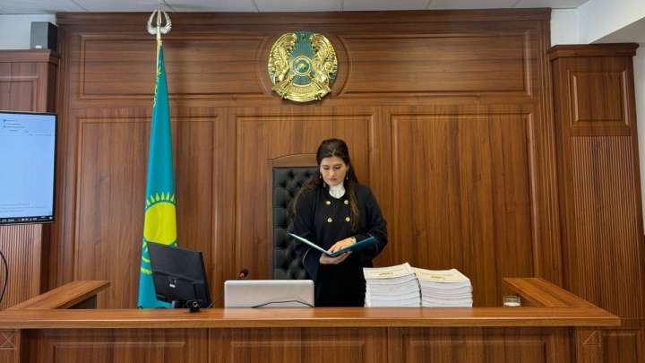 Құлсарыда 7 жастағы қызды зорлап, өлтірген ер адам өмір бойына сотталды