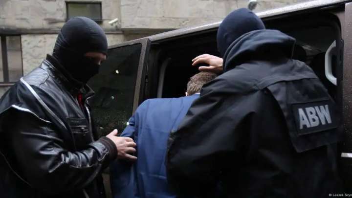 Польшада Ресей тапсырмасы бойынша диверсия дайындаған 8 адам ұсталды