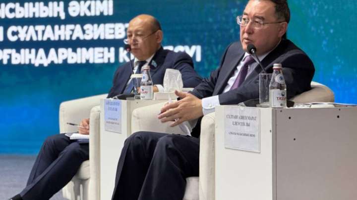 Алматы облысы әкімінің “халықпен кездесуіне” қарапайым тұрғындар кіре алмаған