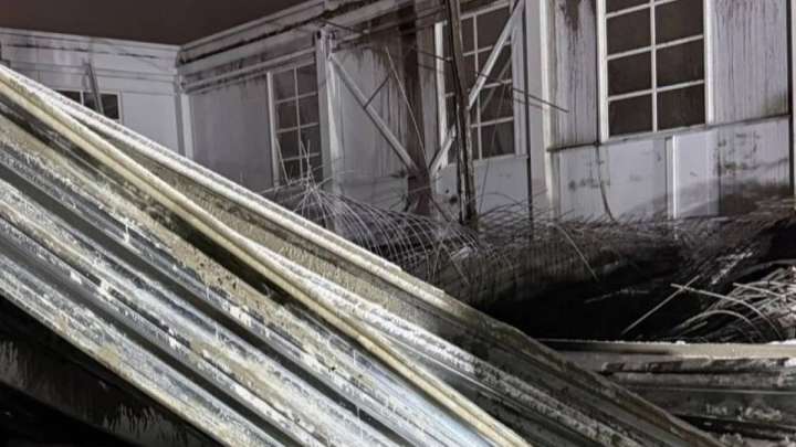 Павлодарда құлаған мектеп ғимаратынан ер адамның мәйіті табылды