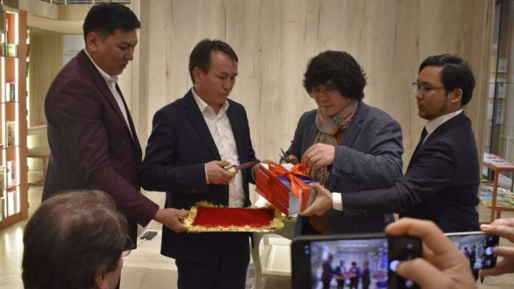 Астанада ақын Нұрболат Жолдасбектің “Періштелер көрген түс” атты кітабы таныстырылды