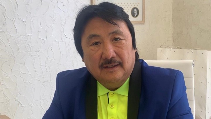 Композитор Марат Омаров неліктен "Анашым" әнін Нұрлан Өнербаевқа орындатқысы келмейді? (ВИДЕО)