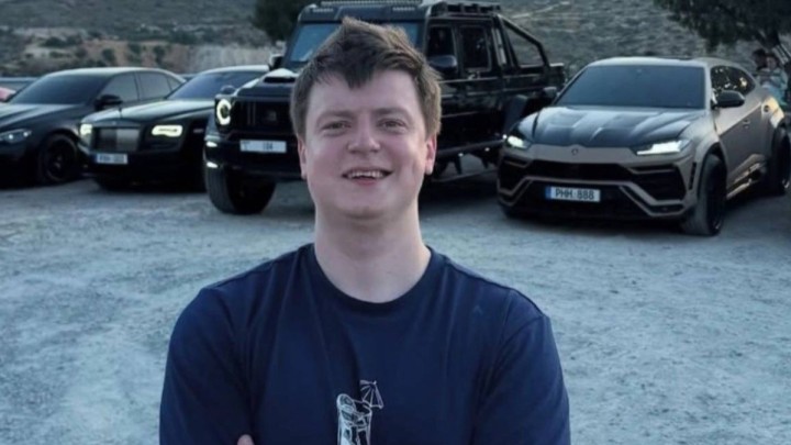 Қазақстанда танымал блогер-стимерге іздеу жарияланды