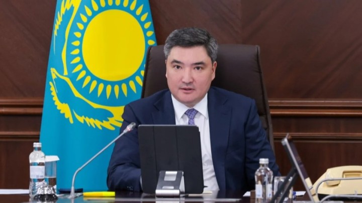 "Қазақстанның қарызы аз болуы керек": Бектенов Үкіметтің қаржы саясаты туралы айтты