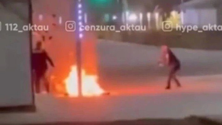 Бейнеуде ер адам полиция бөлімінің жанында өзін өртемек болды