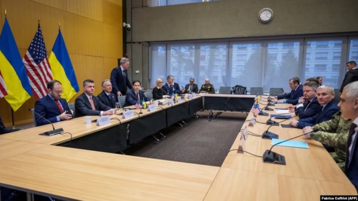 FT: Трамптың 28 тармақтан тұратын бейбіт жоспары 19 тармаққа дейін қысқарды