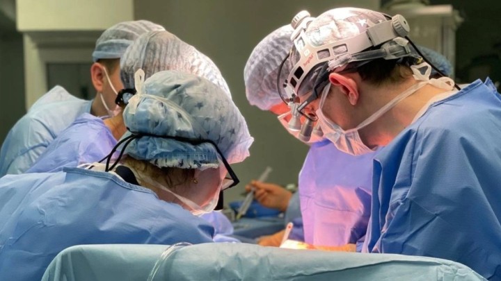 Кесарь тілігін жасау үшін 20 мың сұраған. Таразда жаңа босанған әйел комада жатыр