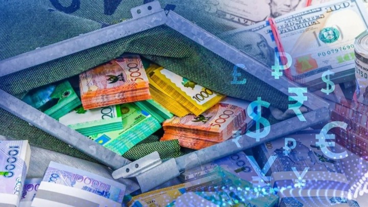 Апта аяғында доллар қаншадан саудаланып жатыр?