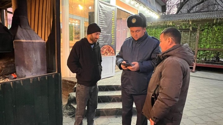 Алматыда қатты отын қолданатын кәуапханаларға бақылау күшейтілді