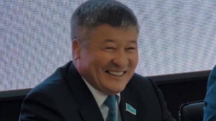 Дәулет Тұрлыханов қызметінен кетті