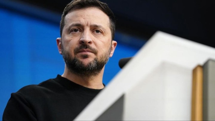"100 күн ішінде": Владимир Зеленский Украина тарихында болмаған шұғыл шешім шығарды