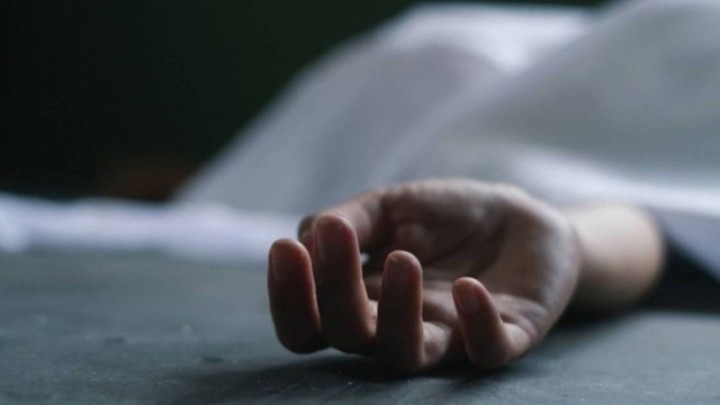 "Ұзақ уақыт комада жатып қалды": Танымал әнші 38 жасында ауыр дерттен көз жұмды (ФОТО, ВИДЕО)