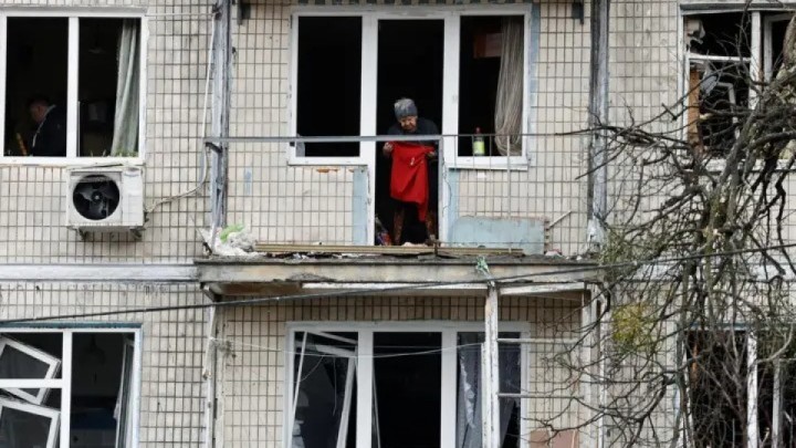 Ресей Украинаны 600-ден астам дрон және зымыранмен атқылады