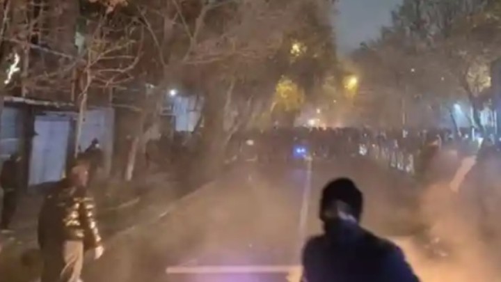 Иран армиясы наразылықтарды күшпен басуы мүмкін