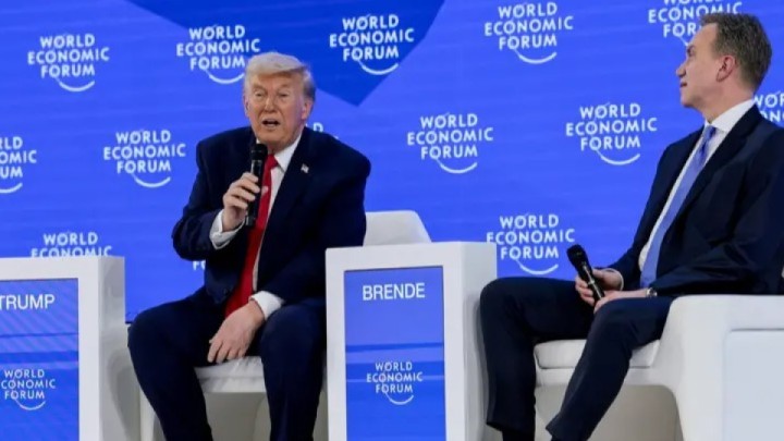 Трамп: Украинадағы соғыс біздікі емес, оны Еуропа шешуі керек