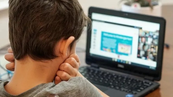 23 қаңтарда Астананың бастауыш сыныптары қашықтан оқиды