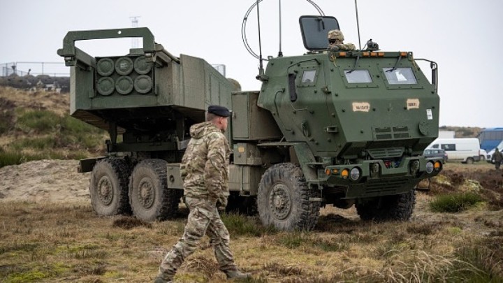 Ядролық соққыдан тығылатын жерді жасаған адамдарға парақор деген айып тағылды