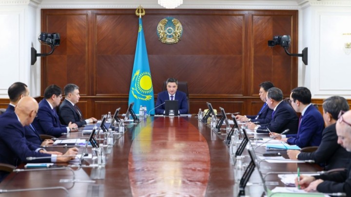 Алатау қаласының дамуы: Премьер-министр инвестициялық жобалар мен инфрақұрылымдық жоспарларды пысықтады