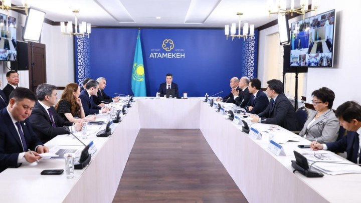 Олжас Бектенов: Жаңа Конституция — мемлекет пен бизнес арасында сенімді дәнекер болады