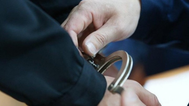 Шымкентте кәсіпкерден 20 млн теңге бопсалаған күдікті ұсталды