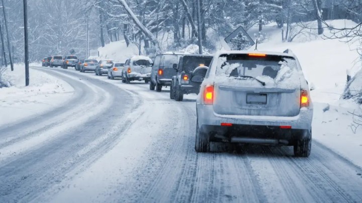 Ел бойынша 20-дан астам жол учаскесі жабылды