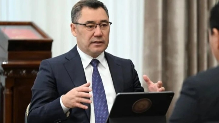 «Генерал жағына өтіңдер». Қырғызстан президенті кадрлық шешімдерін түсіндірді