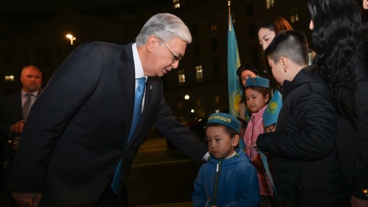 Тоқаев Вашингтонға жұмыс сапарымен барды