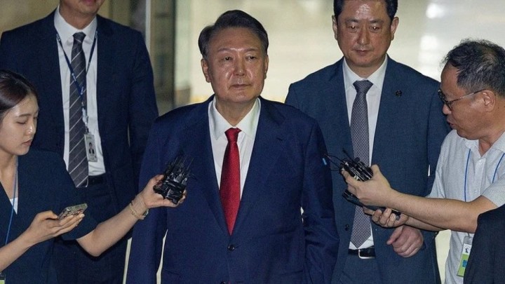 Оңтүстік Кореяның экс-президенті өмір бойына бас бостандығынан айырылды