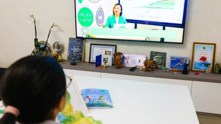 СҚО мен Көкшетауда оқушылар сабақты онлайн оқиды