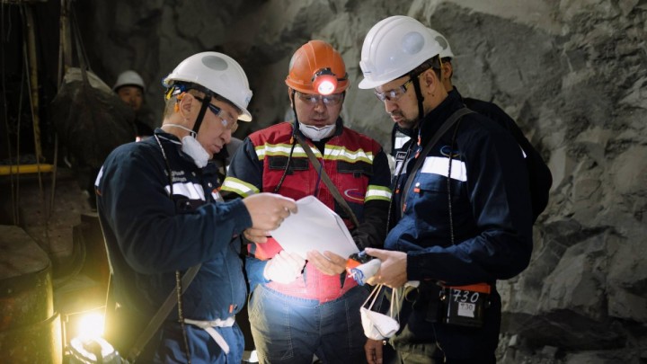 "Қазақмыс" басшысы өндіріс орындарын аралап шықты