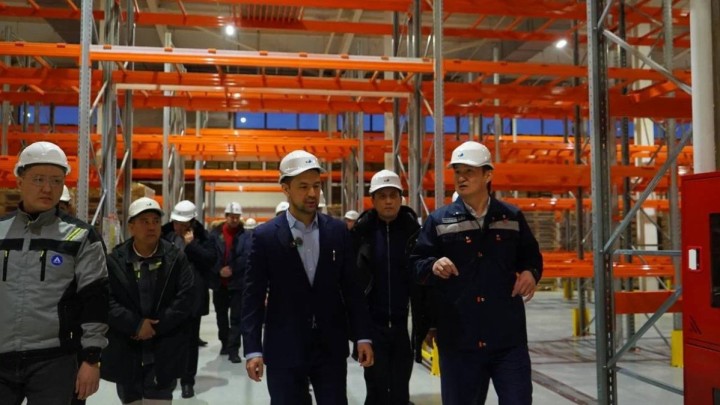 Руслан Өскенәлі Геологиялық кластер және «Жезқазған» медициналық орталығының жұмысымен танысты