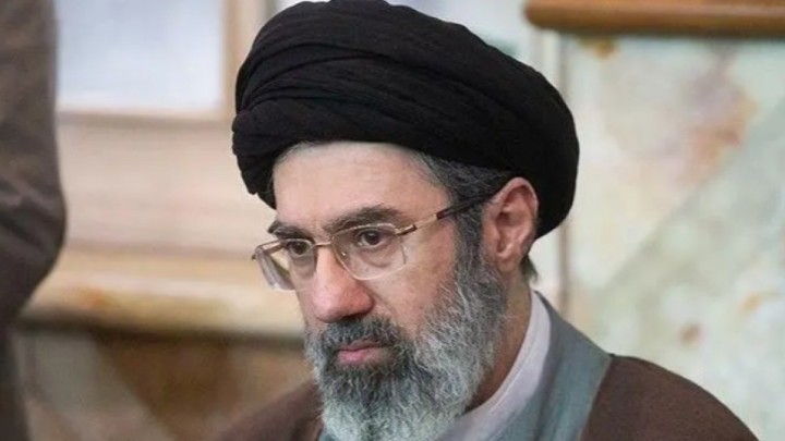 Иран Израильге жаңа рухани көшбасшы сайланғаннан кейін шабуыл жасады
