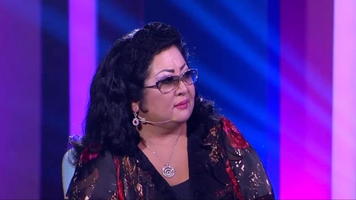 "Инфаркт алып қалдым": Әнші Мақпал Жүнісова ауруханаға түскенін айтып, елді алаңдатып қойды (ВИДЕО)