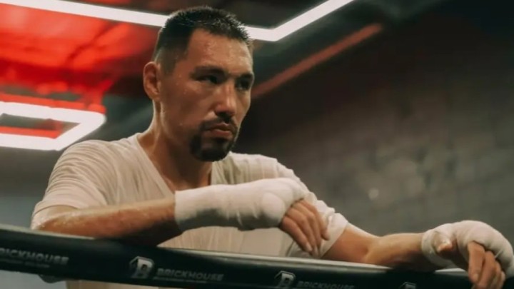 “Командасына сабақ болды”: Кәсіпқой бокс федерациясы Әлімханұлы туралы мәлімдеме жасады