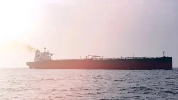 Иран Ормуз бұғазы арқылы өтуге тек Үндістанның кемелеріне рұқсат берді