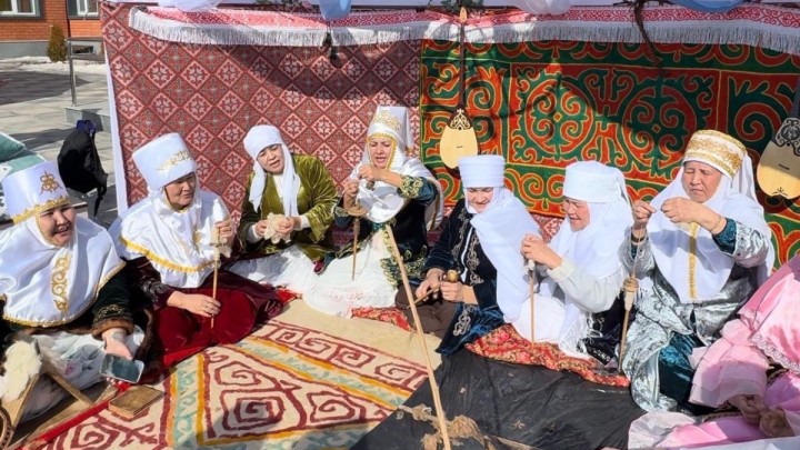 Ақтөбеде Көрісу күніне орай «Наурыз – береке бастауы» мерекелік бағдарламасы ұйымдастырылды