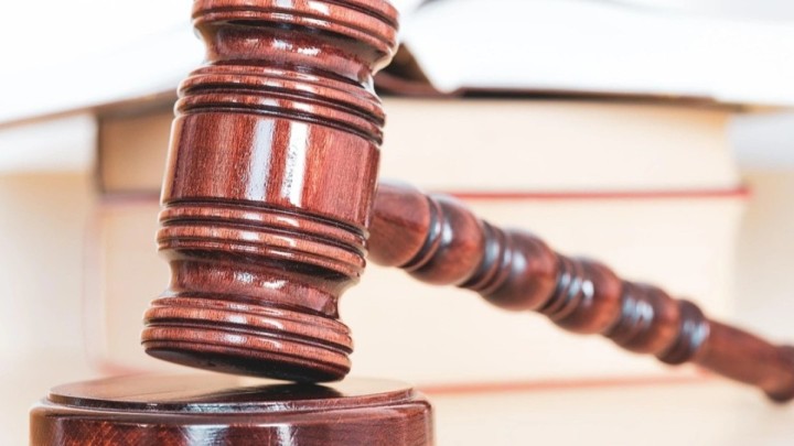 Ақша жымқырған «ҚазАвтоЖол» филиалының экс-басшысына жаза күшейтілді