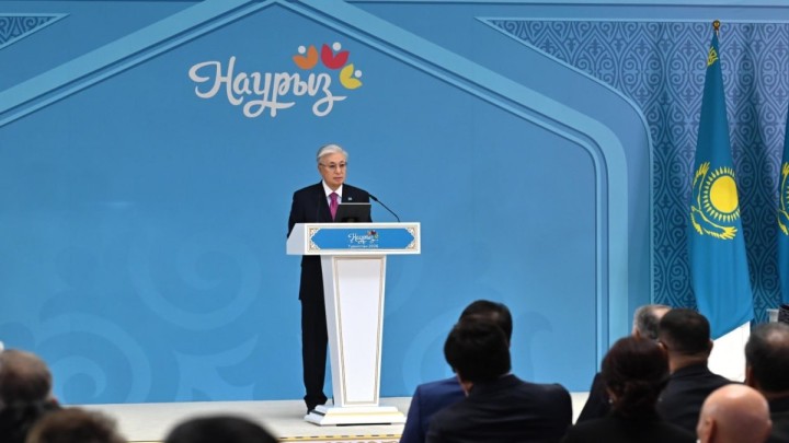 Тоқаев Түркістан облысының жұртшылығымен кездесуде сөз сөйледі