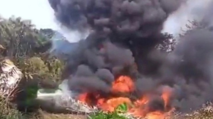 100-ден астам әскери мінген ұшақ апатқа ұшырады