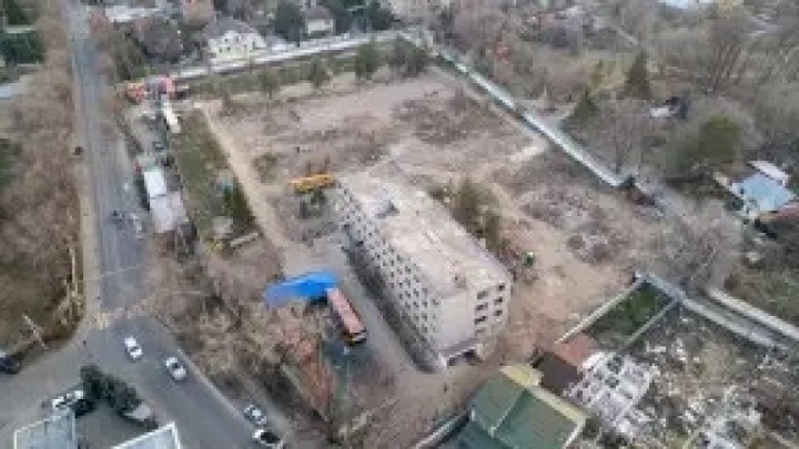 Алматылықтар Бағанашылдағы балалар үйі күреліп жатқанына дабыл қақты