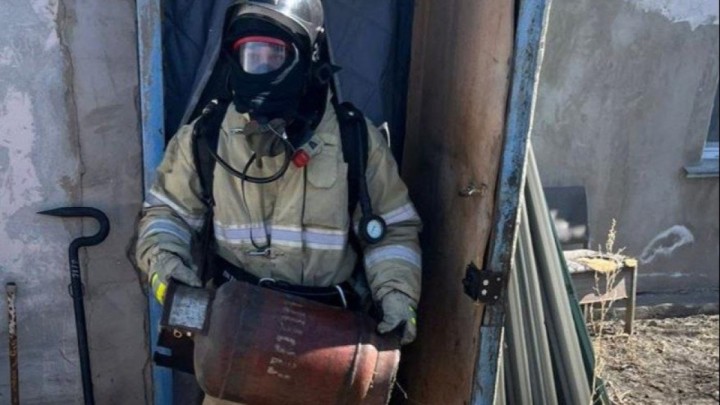 Абайдағы төтенше жағдай: Өрт сөндірушілер үлкен апаттың алдын алды