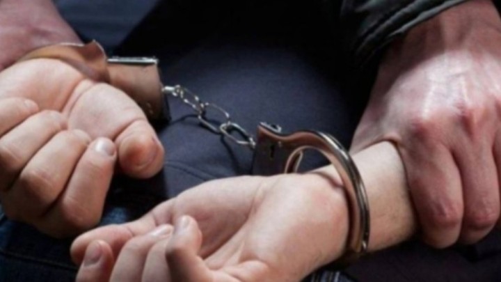 Көршісін 40 рет күрекпен ұрған адам бұрын зорлау бабымен сотталған