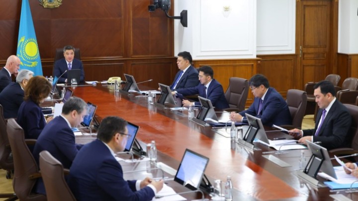 Үкімет басшысы экономикалық өсімі өзгермеген облыстарды атады