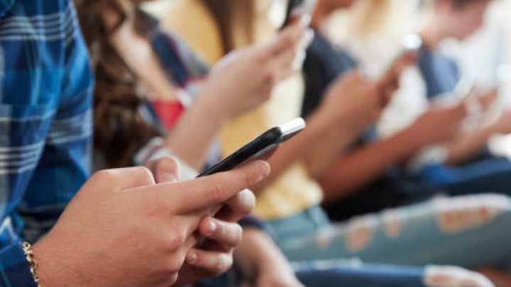 Елімізде мобильді байланыс тарифтері қымбаттады