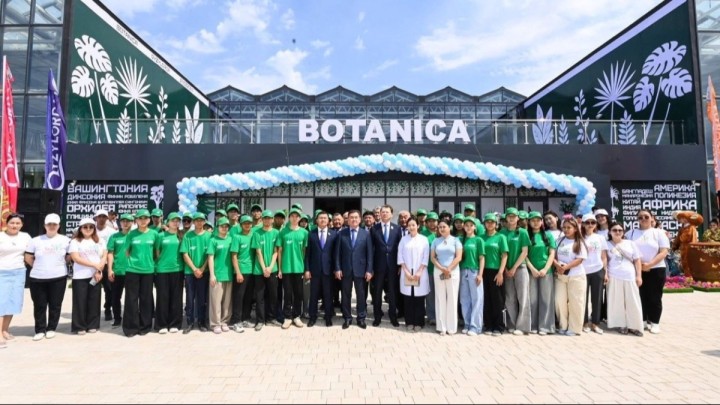 Қызылордада 3300-ден астам өсімдік егілген Ботаникалық бақ ашылды