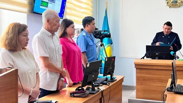 Қарағандыда асыранды балаларды азаптады деп айыпталған қамқоршыларға үкім шықты