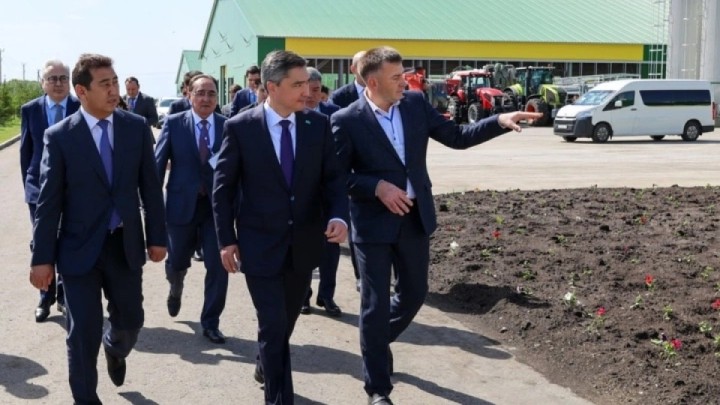 Бектенов шаруалардың ұсыныс-пікірін тыңдады