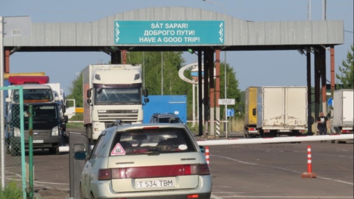 Қазақстан-Ресей шекарасында ұзын-сонар кептеліс: жүк көліктері кезекте тұр