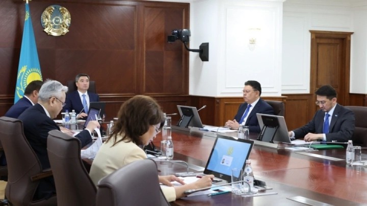 Үкімет басшысы ҚТЖ алдындағы міндеттерге назар аударды
