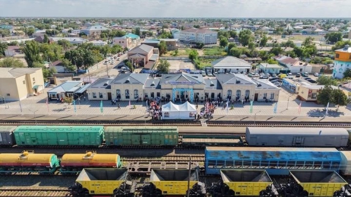Жаңақорған мен Шиеліде қайта жаңғыртылған теміржол вокзалдары ел игілігіне берілді